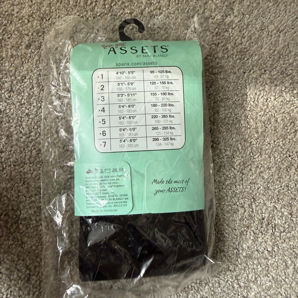 NWT Love Your Assets Sara Blakely Shaping Tights Textured Wish Bone Black Size 1 - Picture 5 of 7